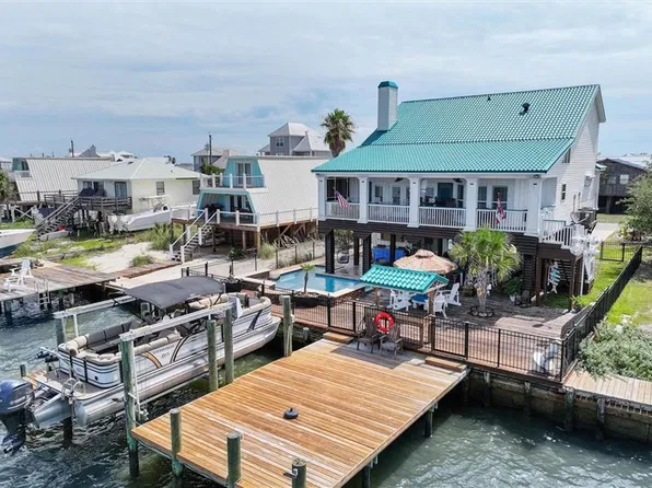 327 Port Royal St, Dauphin Island, AL 36528