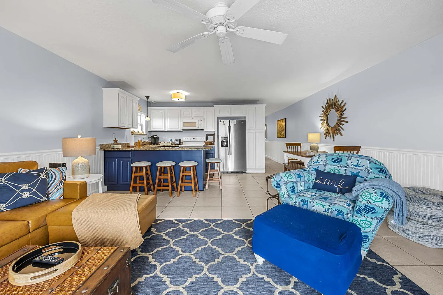 2 bed, 2.0 bath, $5,693 — Photo 2