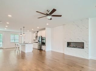 2689 Cedar Pine Way, Doraville, GA 30360