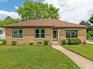 7517 20th Ave, Kenosha, WI 53143