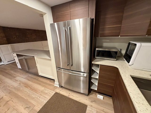 1st image of 482 Columbus Ave #B
