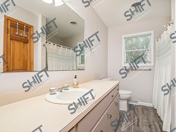5th image of 999 84th St SE