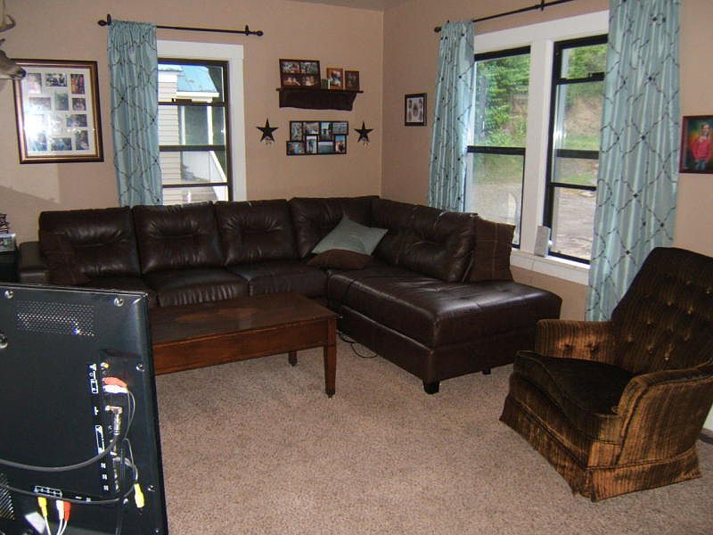 2nd image of 708 Caledonia Ave
