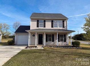 3461 E Fairmeadow Dr, Lancaster, SC 29720