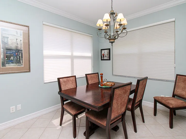 817 Carrick Bend Cir #101 — Photo 29