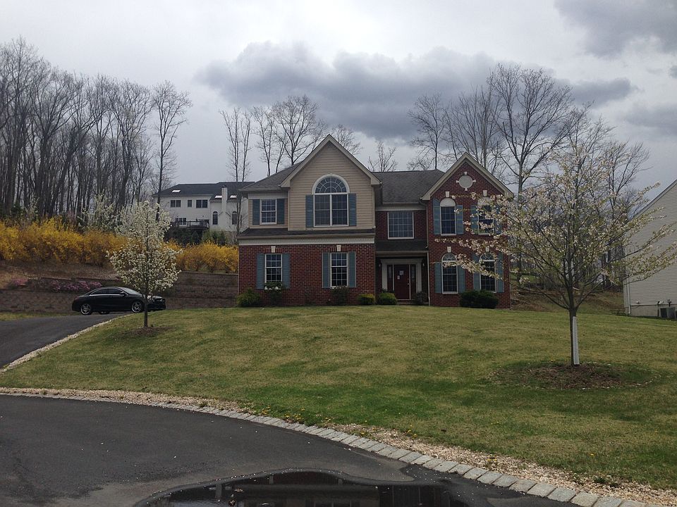 1st image of 1012 Pebble Beach Ct