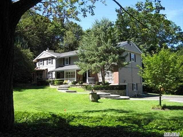 2nd image of 130 Circle Rd