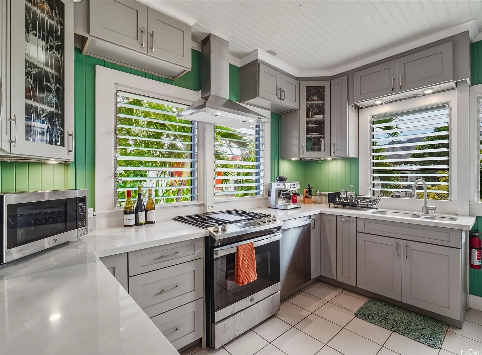 411 Kapahulu Ave — Photo 4