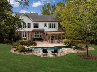 508 Mammoth Oaks Dr, Charlotte, NC 28270