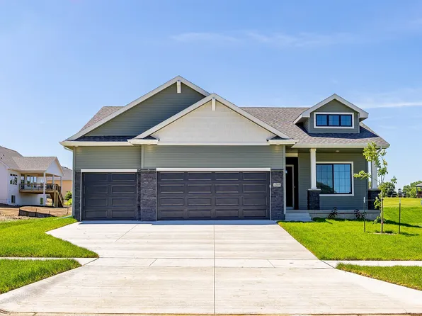 4005 SE 30th St, Ankeny, IA 50021
