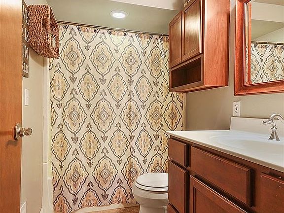 Full bathroom on main floor