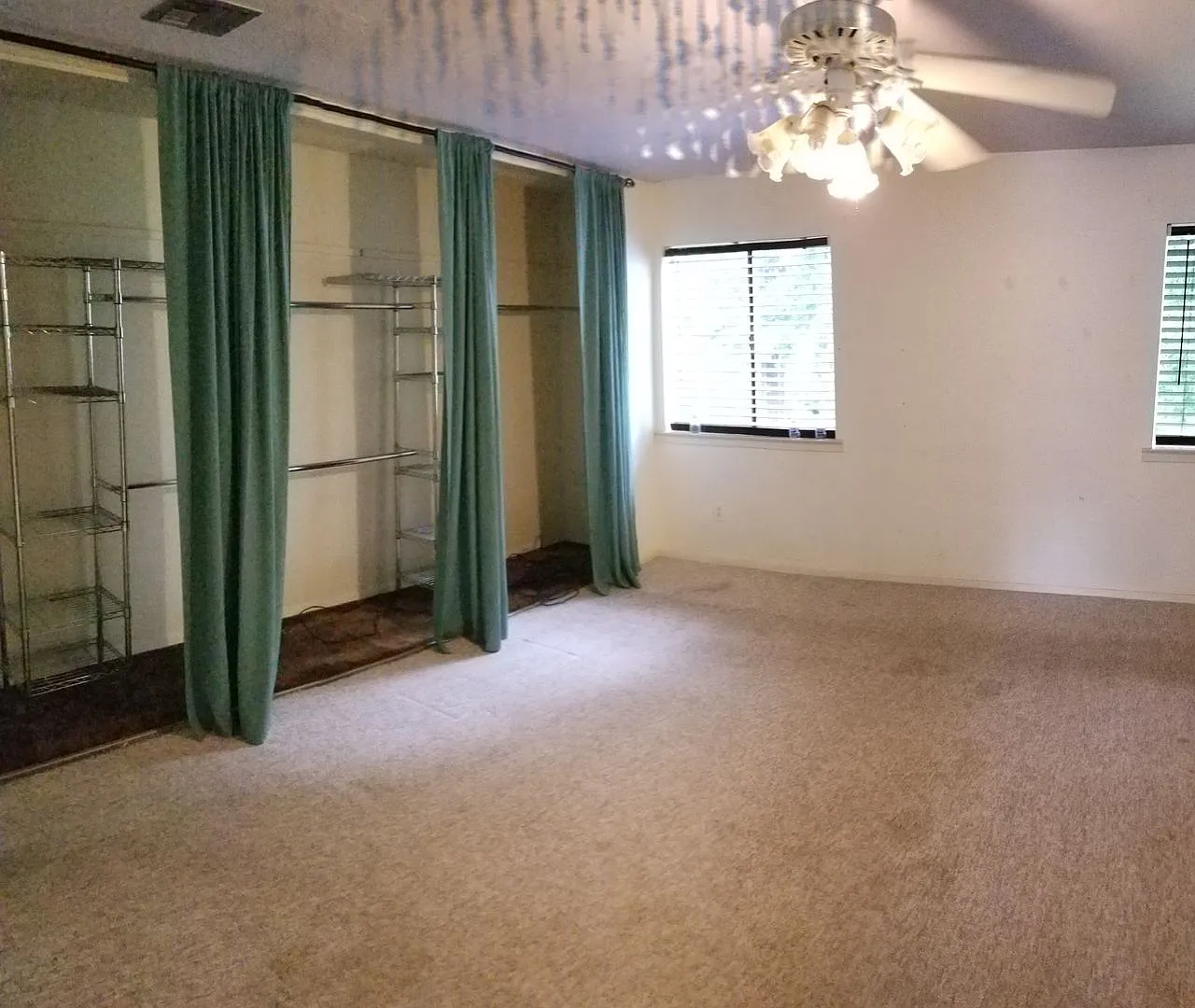 3 Bed 1.5 Bath $1000 — Photo 3