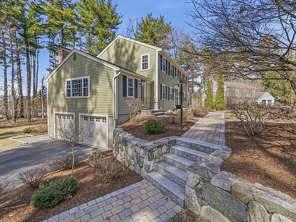 3rd image of 12 Joseph Reed Ln