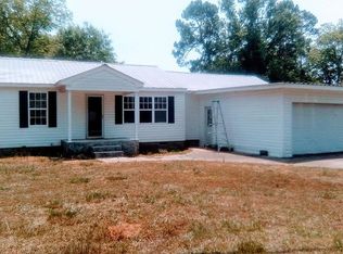 1072 Elm St, Elberton, GA 30635