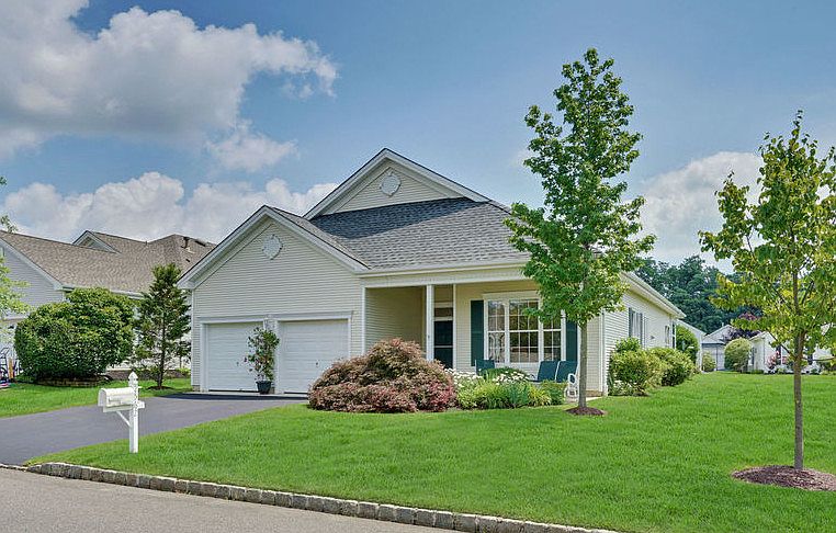 Enjoy the sunshine here!