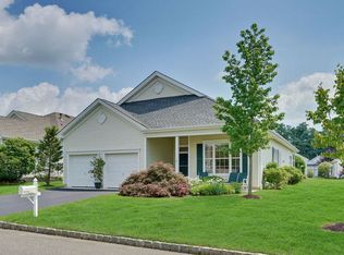 2562 Collier Rd, Wall Township, NJ 08736