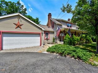 422 Angola Rd, Cornwall, NY 12518