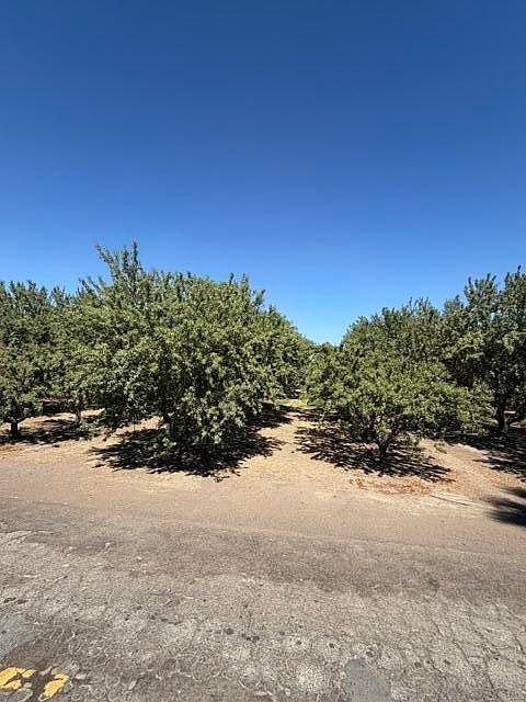 1st image of 4032 W Inyo