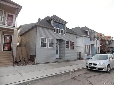 11715 Fleming St, Hamtramck, MI, 48212