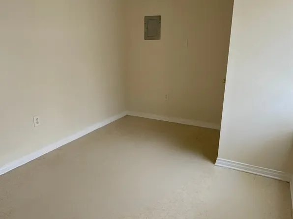 44068 S Baptist Rd APT 5, Hammond, LA 70403