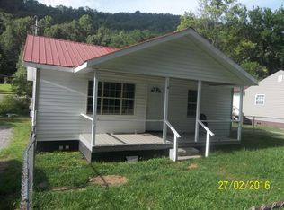302 E Spring St, Oliver Springs, TN 37840