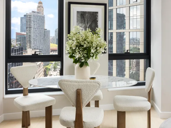 567 Fulton Street image 2 of 14