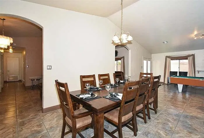 3936 W 27th Ln — Photo 4