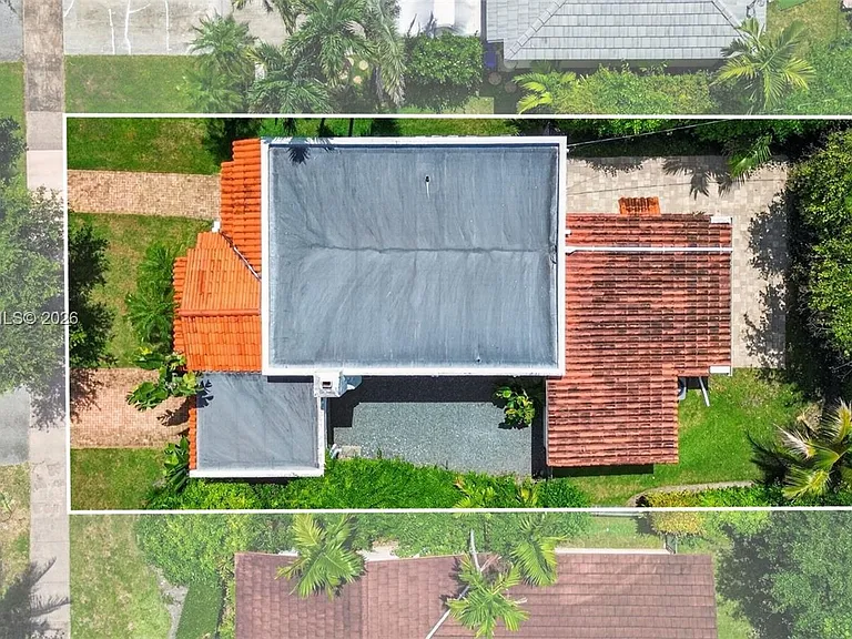 1212 Medina Ave — Photo 29