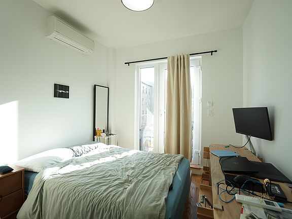 3rd image of 1196 Bedford Ave #2C