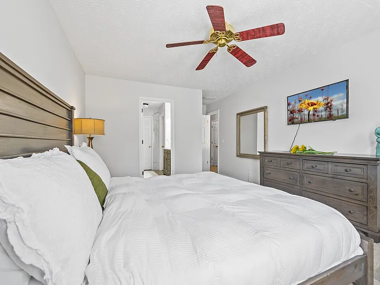 6110 Brookechase Ln — Photo 17