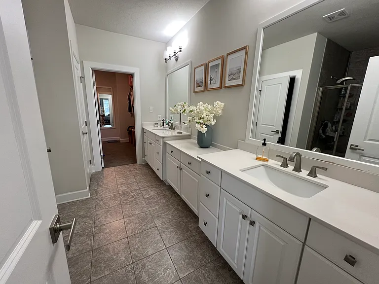 4303 Spruce Rd — Photo 16