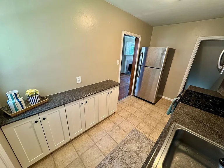 1784 Northwest Blvd — Photo 11