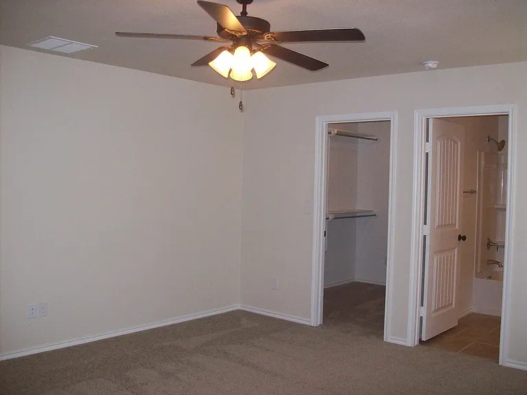 3604 Trenton Ave — Photo 7