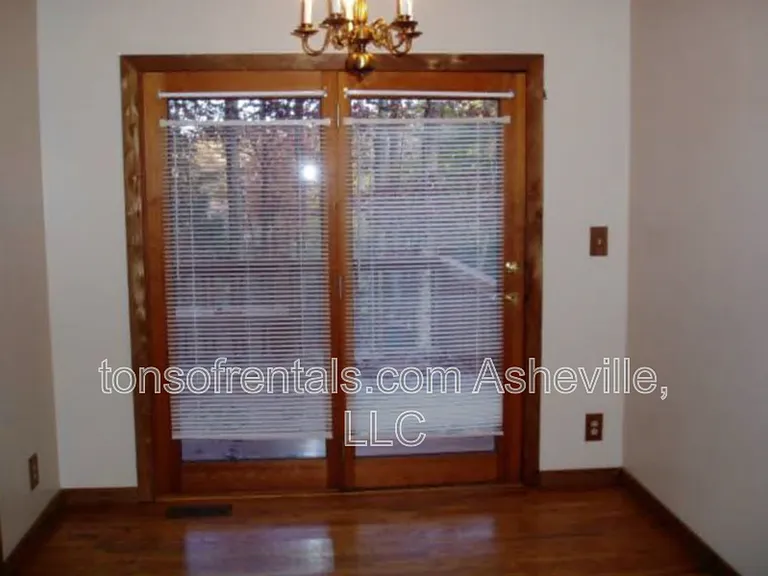 1286 Davis Mountain Rd — Photo 8