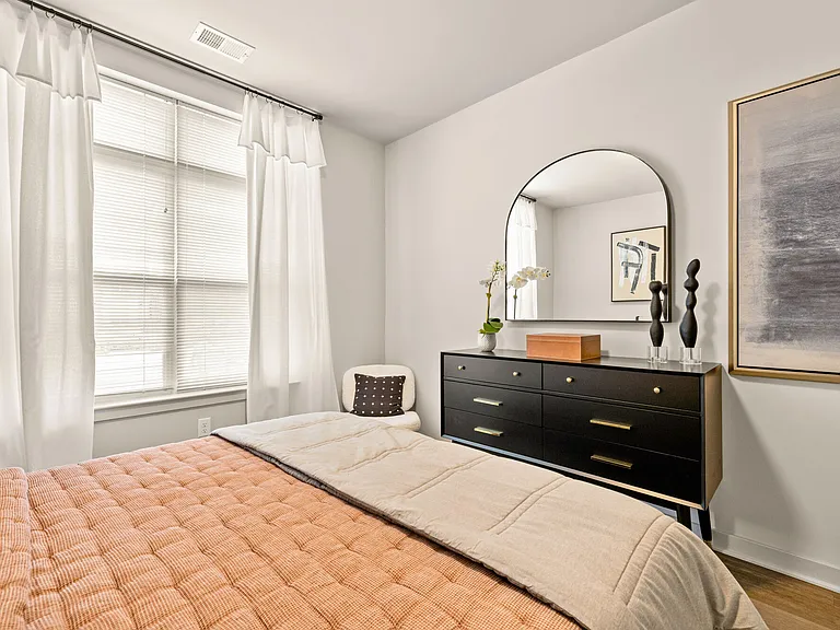 James Run Apartments — Photo 10