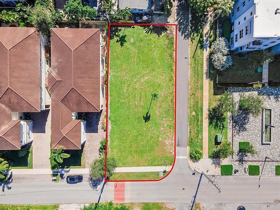 1st image of 1308 NE 24th Street