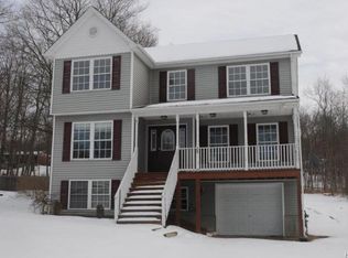 100-102 California Ave, Middletown, NY 10940