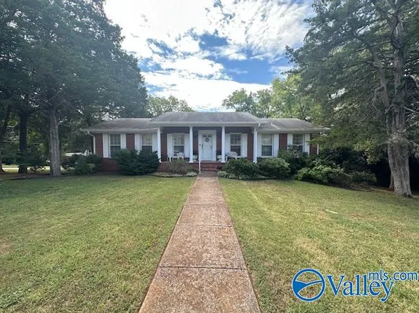 4019 Killarney Dr NW, Huntsville, AL 35816