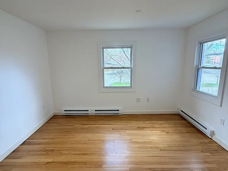 35 Springside Ave #2B — Photo 14
