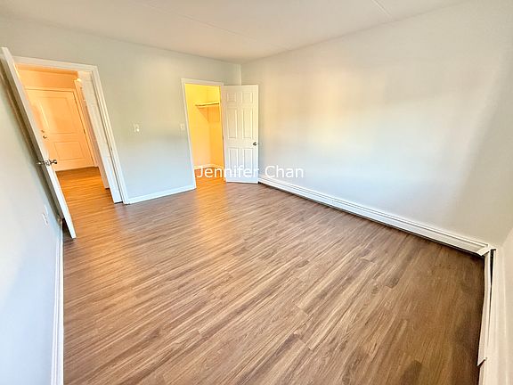 4th image of 253 Hyde Park Ave APT 32