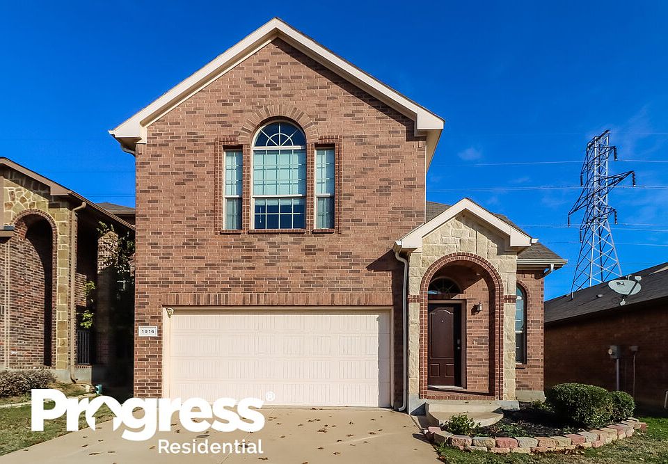 1st image of 1016 Sunderland Ln