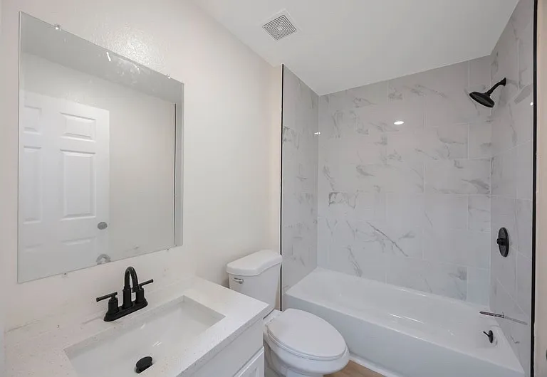 966 22nd Ave S #101 — Photo 7