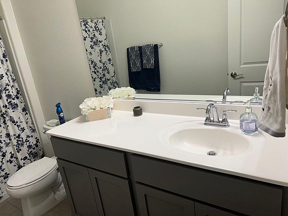 5th image of 8447 W Windsor Blvd