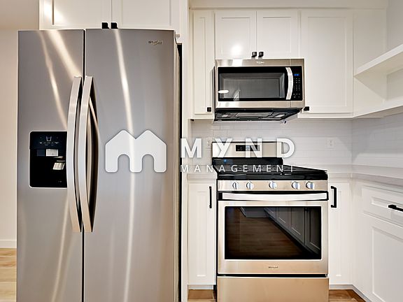 3rd image of 2554 27th St APT D