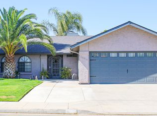 3694 W Robinson Ave, Fresno, CA 93722