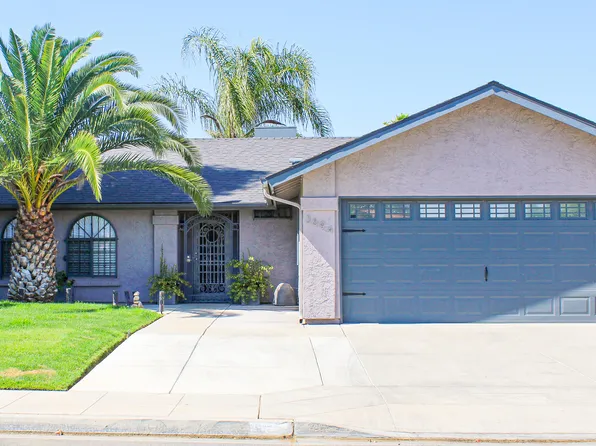 3694 W Robinson Avenue, Fresno, CA 93722