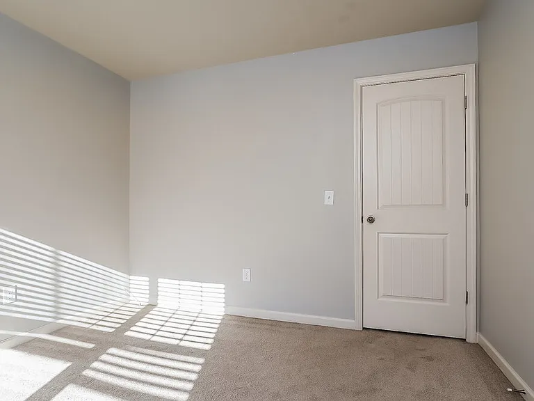 494 Lobdale Falls Dr — Photo 12