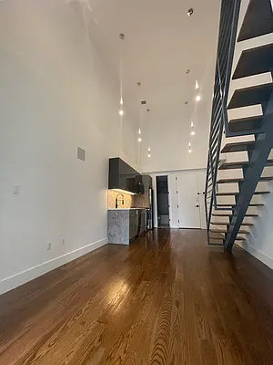 Rented by Yup Realty LLC | media 22