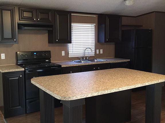 4th image of 203 Hilbert Dr Lot 1