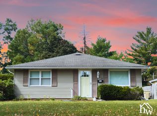215 S Tuxedo Dr, South Bend, IN 46615